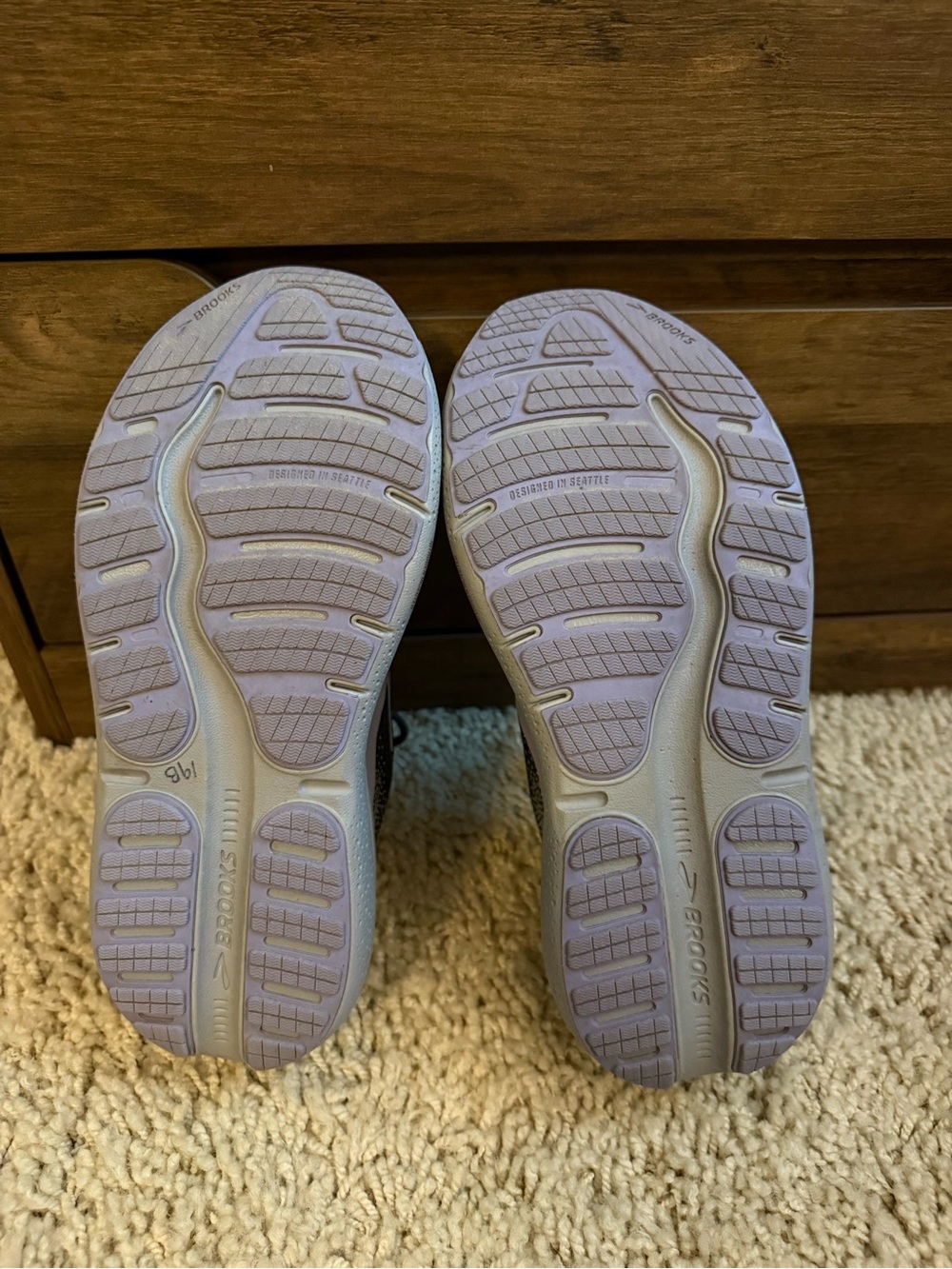 Brooks Womens Ghost Max 2 gray and purple - Picture 4 of 7